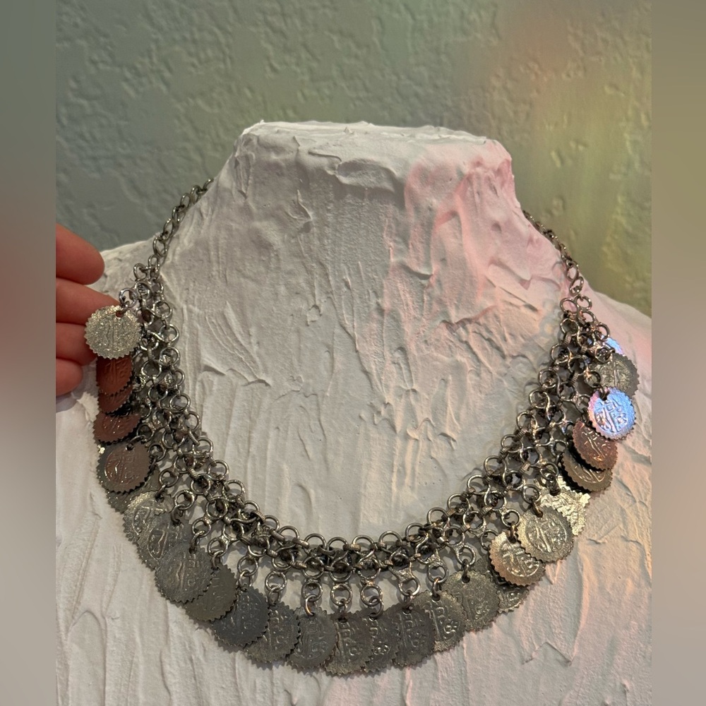 Elegant Silver Coin Necklace beautiful for any outfit